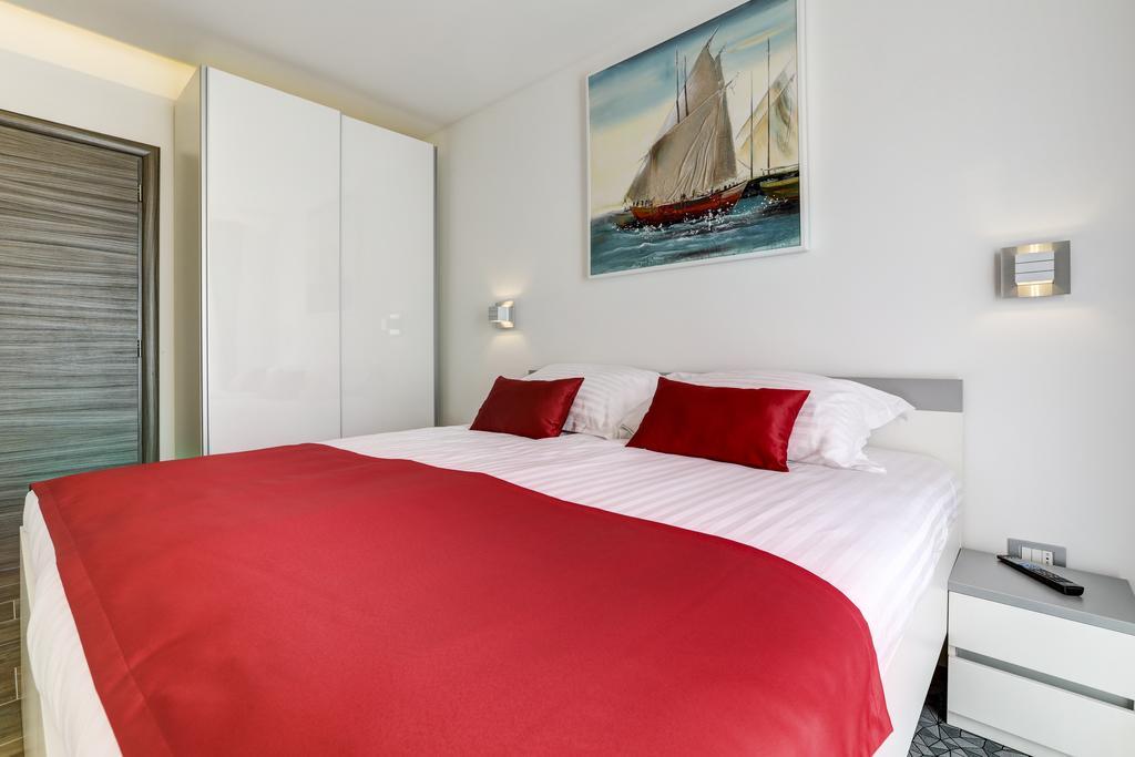 Viras Luxury Appartement *
