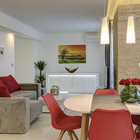 Viras Luxury Holiday Premantura Exterior photo