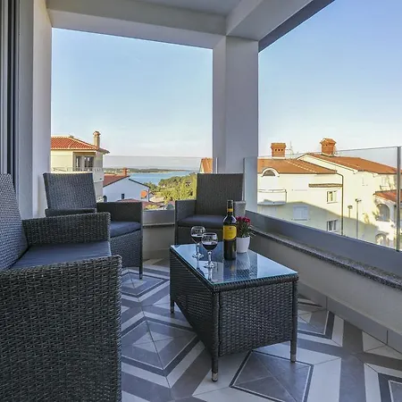 Viras Luxury Holiday Premantura Exterior photo
