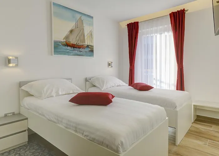 Viras Luxury Holiday